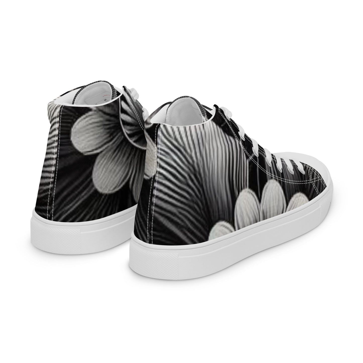 Men’s high top canvas shoes